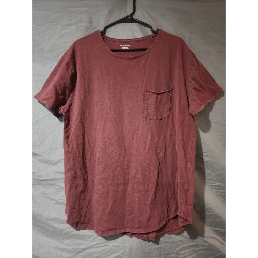 No Boundaries red pocket t-shirt XL